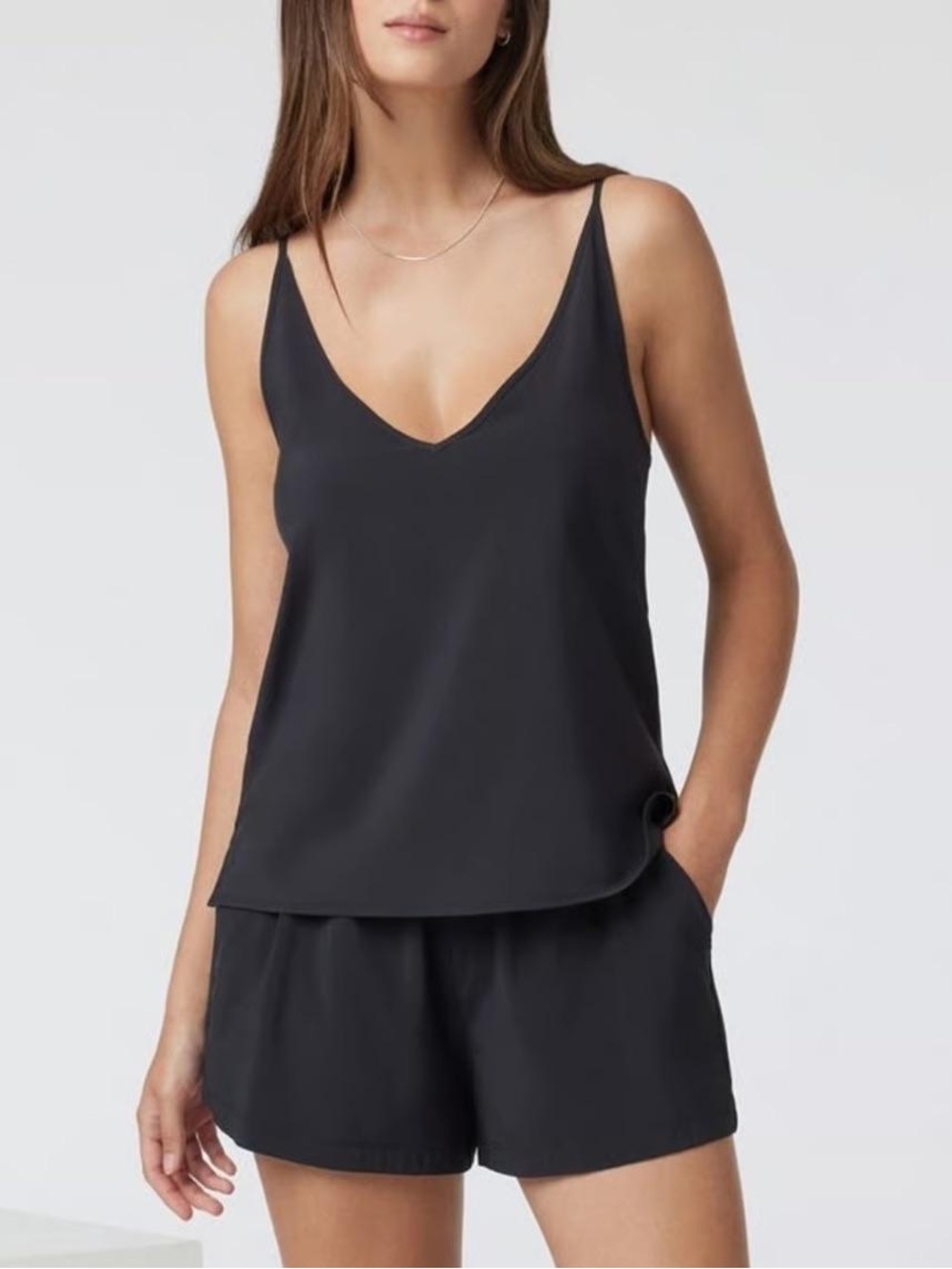 VUORI WOMEN'S VILLA CAMI BLACK size Medium NWT
